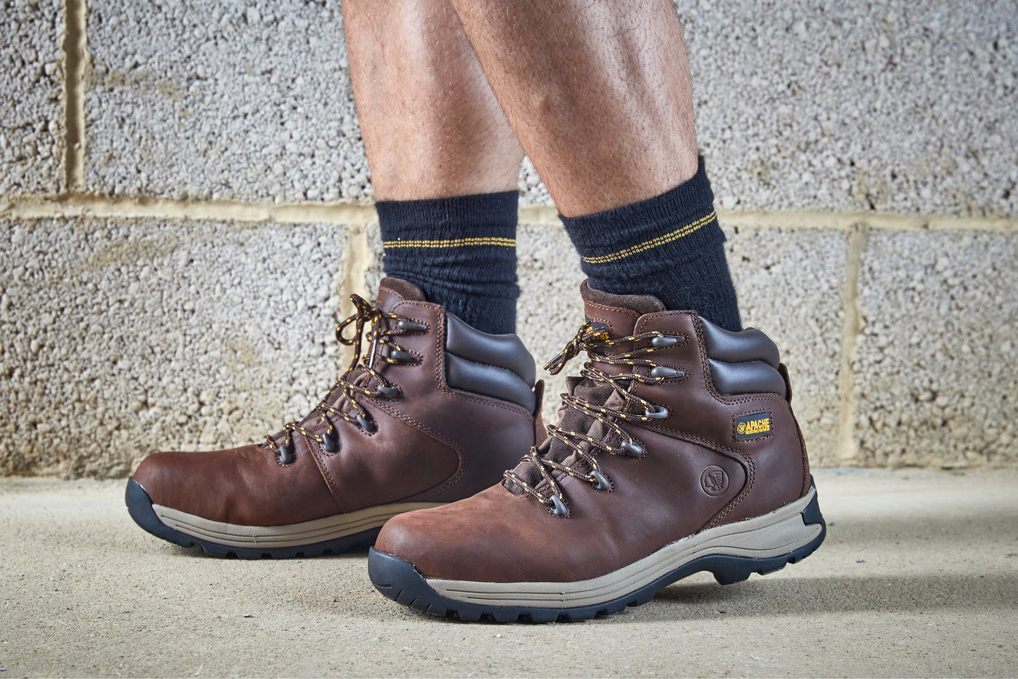 Apache AP315CM Nubuck Water Resistant Safety Hiker