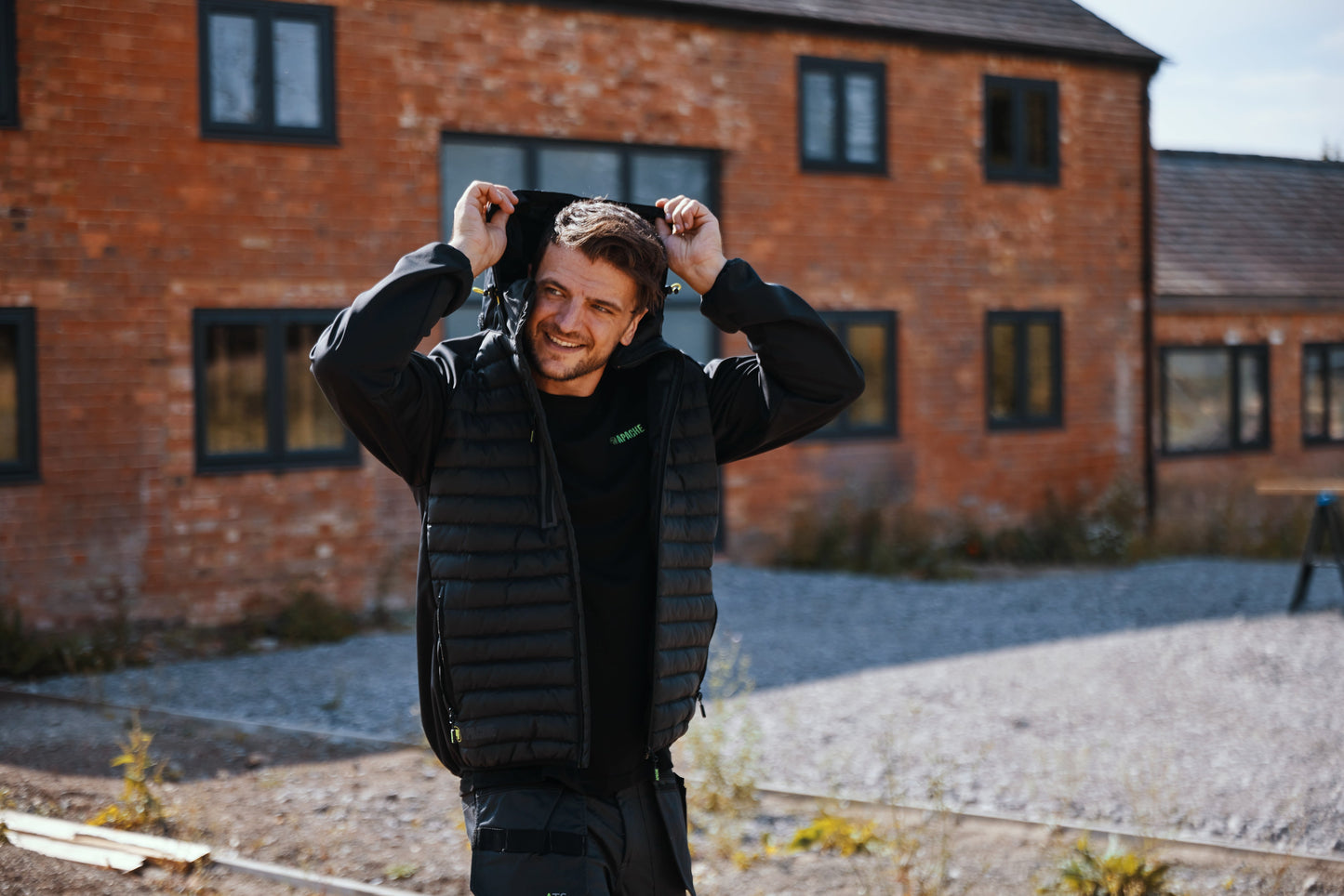 Apache Ashcroft Hybrid Jacket with Foldaway Hood